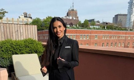 Демі Мур прихистила осиротілих каченят та показала, як їм живеться в будинку зірки (ФОТО)